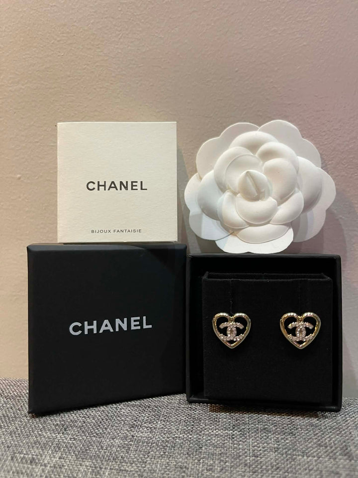 Heart Crystal CC Stud Earrings - E013