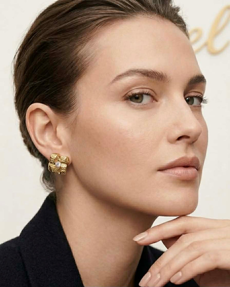 Square Shaped Stud Earrings - E004