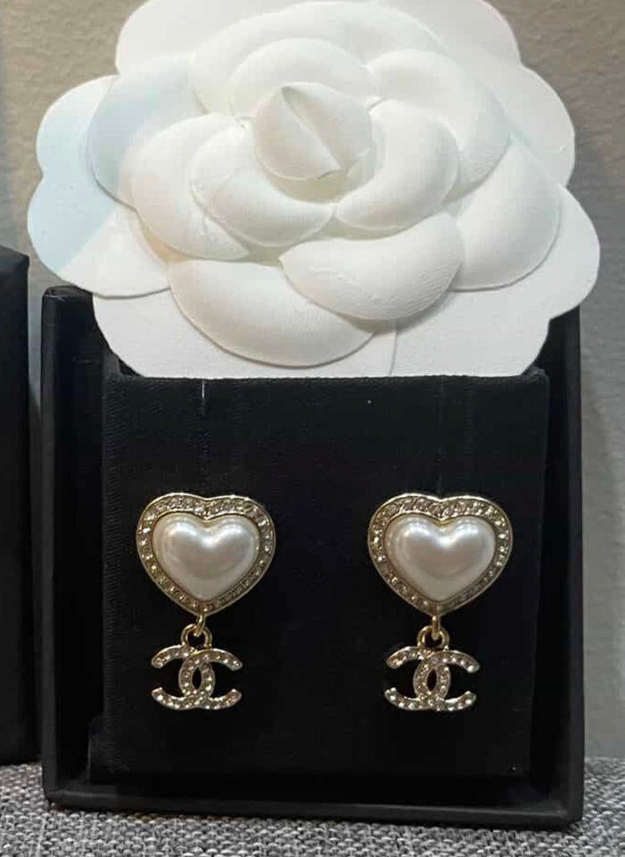 Pearl Heart Drop Earrings - E027