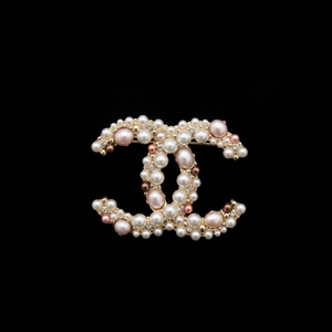 Multi-Pearl CC Brooch - BR001