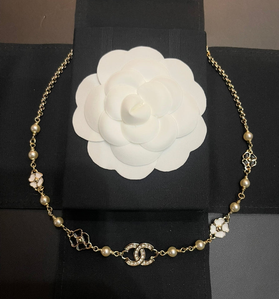 Camellia Chain Semi Choker Necklace - N015