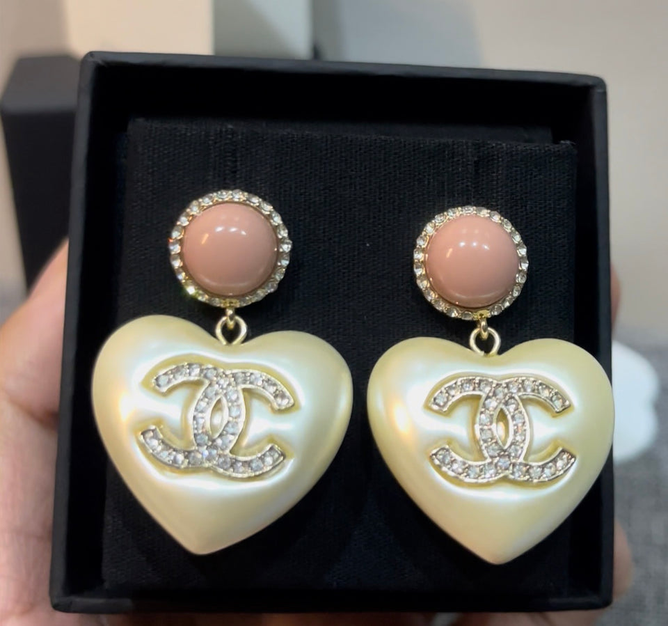CC Pearl Heart Drop Earrings - E031