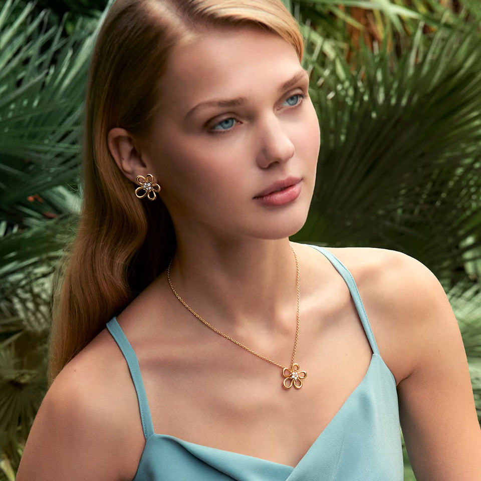 Rose Gold Flowerlace Necklace - N019