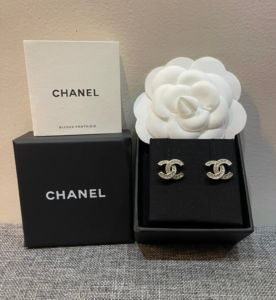 Small CC Crystal Earrings - E008