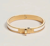 Mini Clic Kelly Bracelet White in Gold - B002