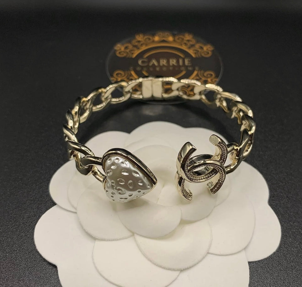 CC Textured Heart Open Cuff Bracelet - B012