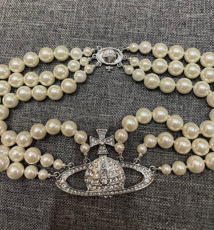Vivienne Westwood Layered Pearl Choker - N028