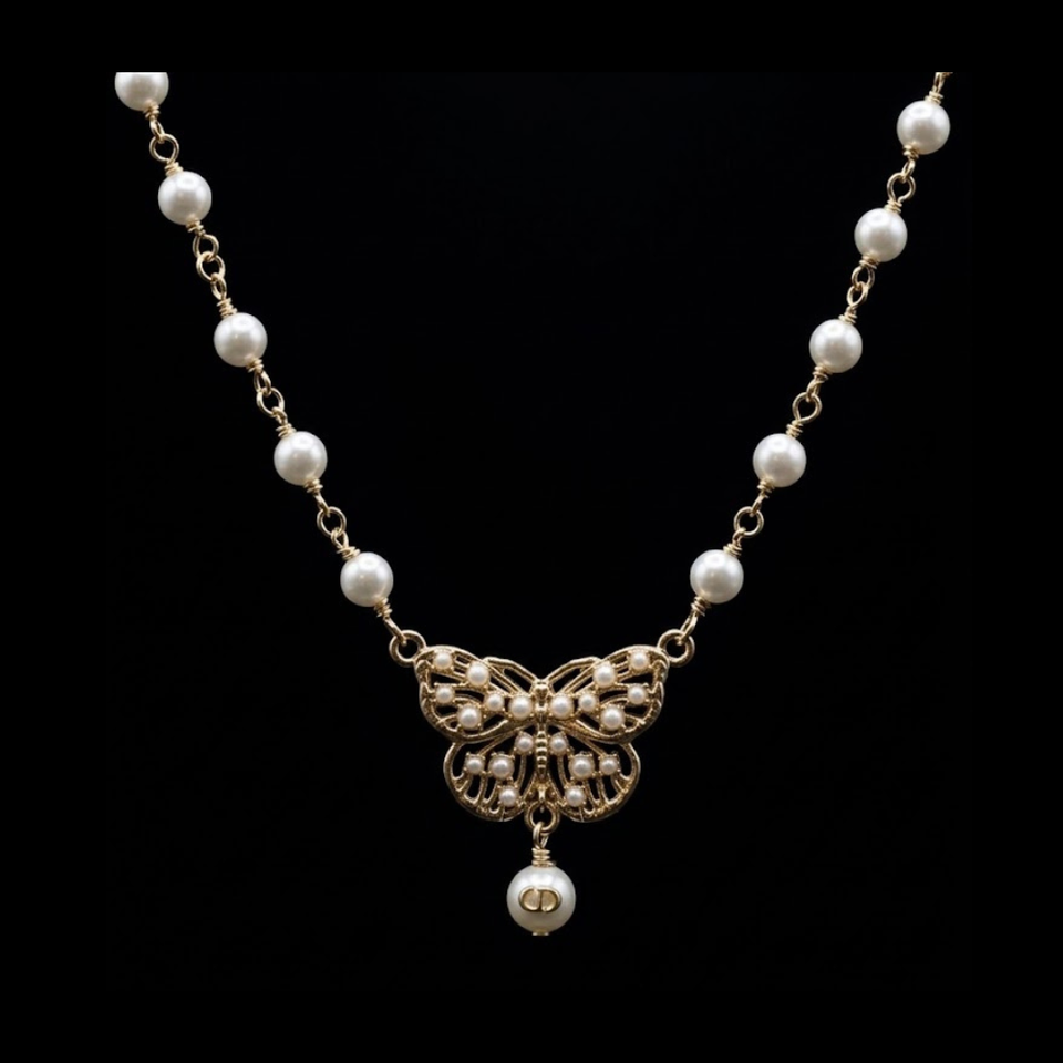 CD Pearl Butterfly Gold Necklace - N008