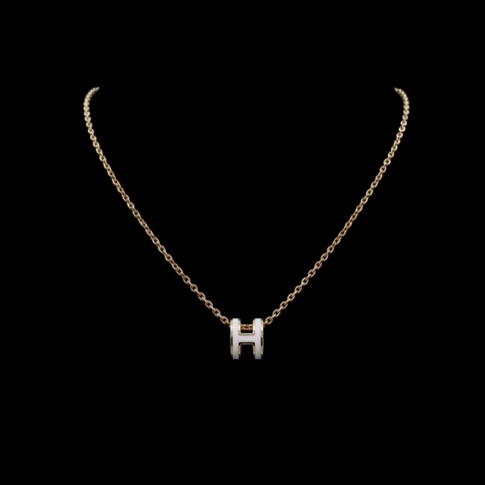 White Mini H Letter Necklace - N021