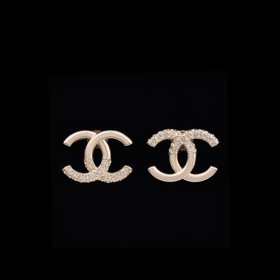 CC Alexa Stud Earrings – E032