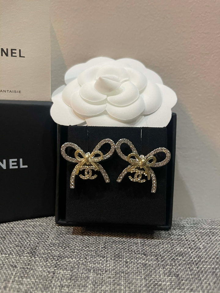 Two Tone Bow Knot Earrings - E005